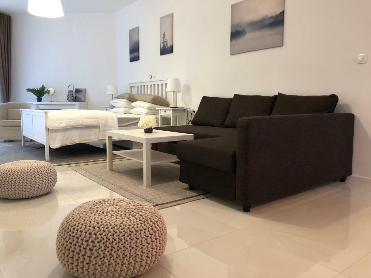 Apartment Mandica Split Exterior photo